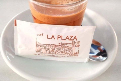 Cafetería-La-Plaza-01